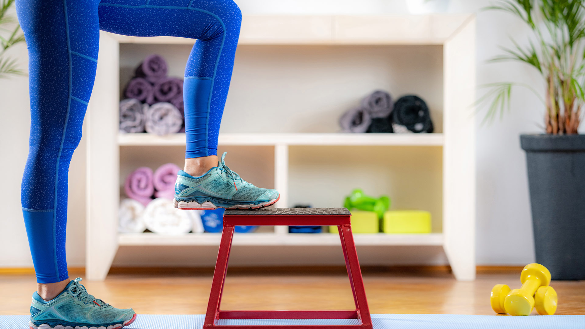 How to Level Up Your Squats Without Weights